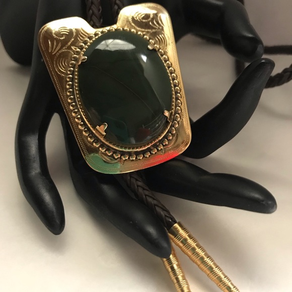 Other - Gorgeous green stone bolero.